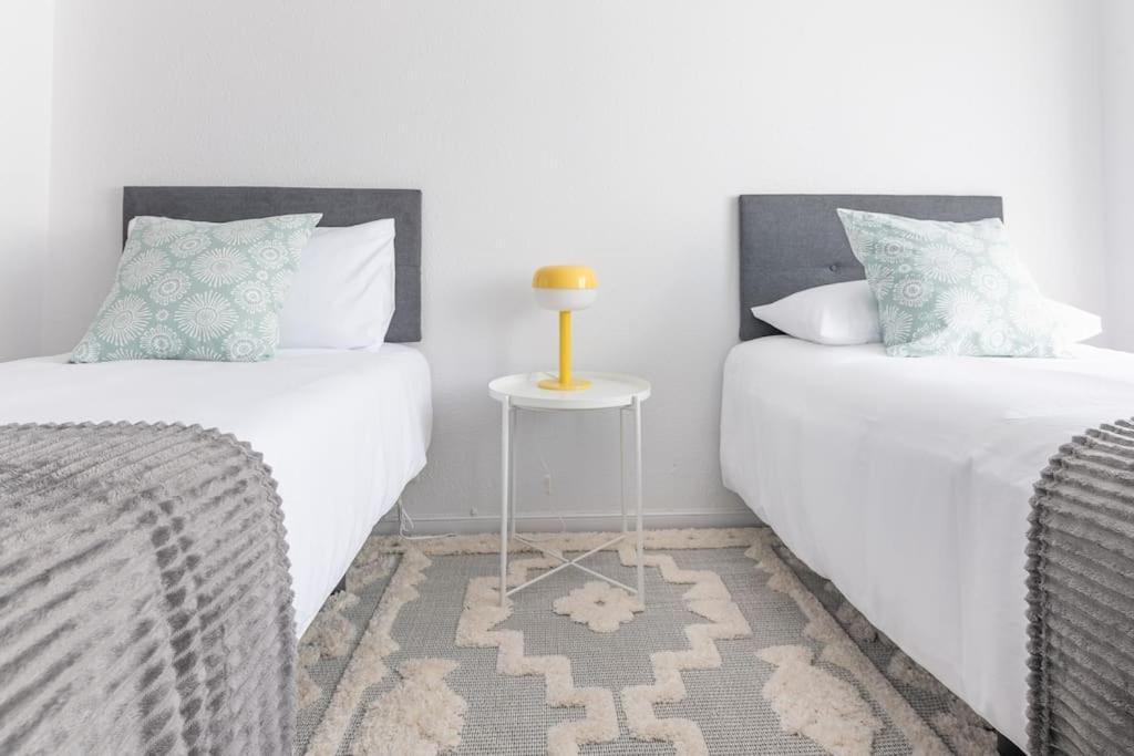 סנטנדר San Roman Apartment With Private Parking מראה חיצוני תמונה