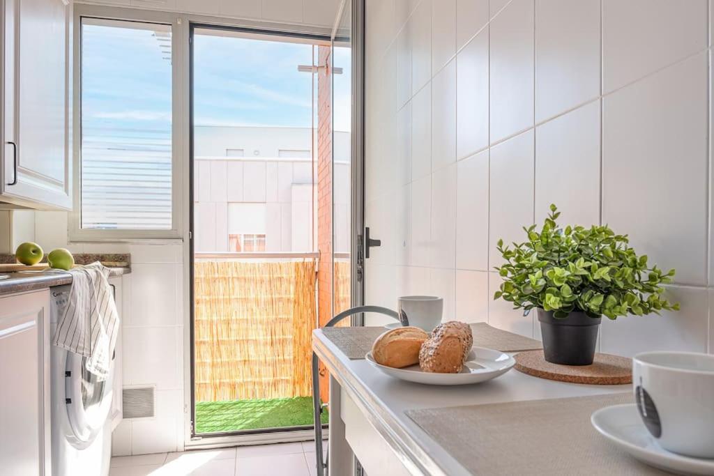 סנטנדר San Roman Apartment With Private Parking מראה חיצוני תמונה
