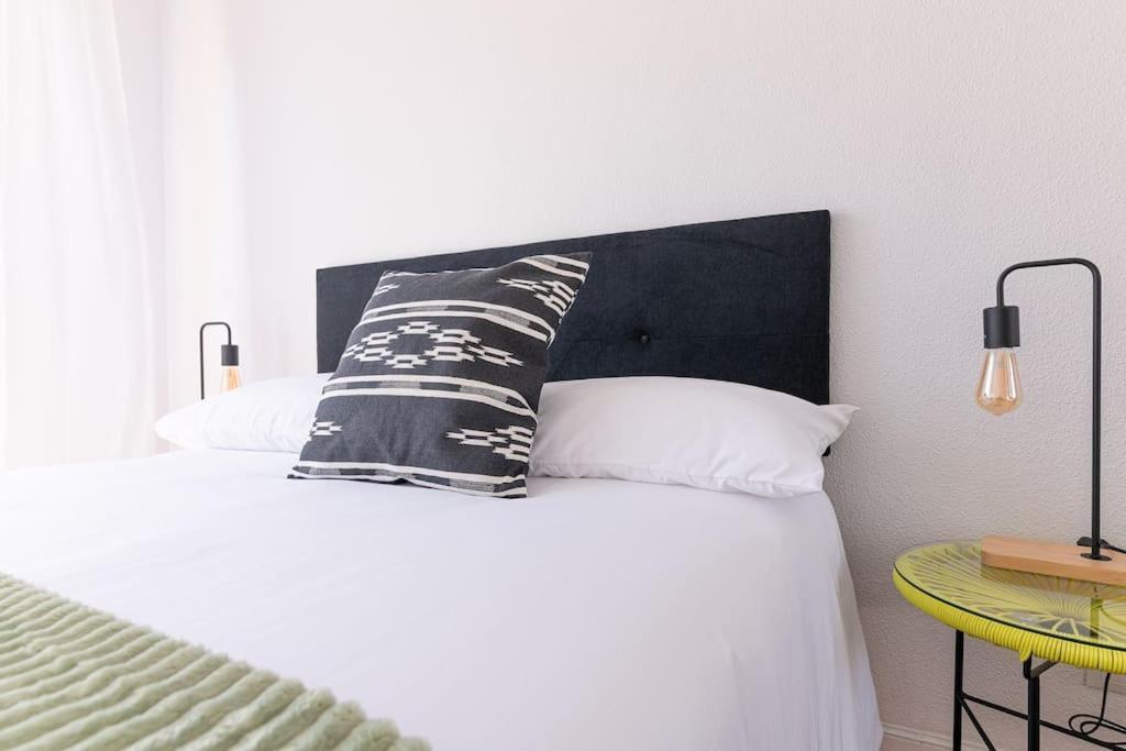 סנטנדר San Roman Apartment With Private Parking מראה חיצוני תמונה